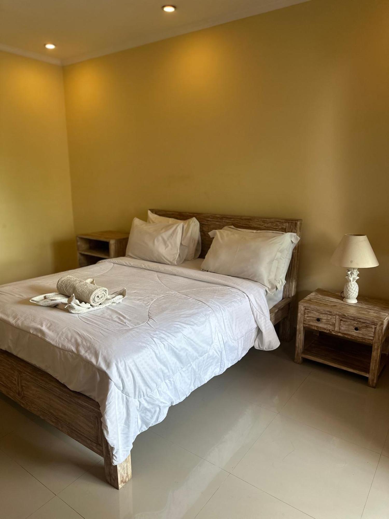 Dicky Guest House Batu Bolong ชังกู ภายนอก รูปภาพ