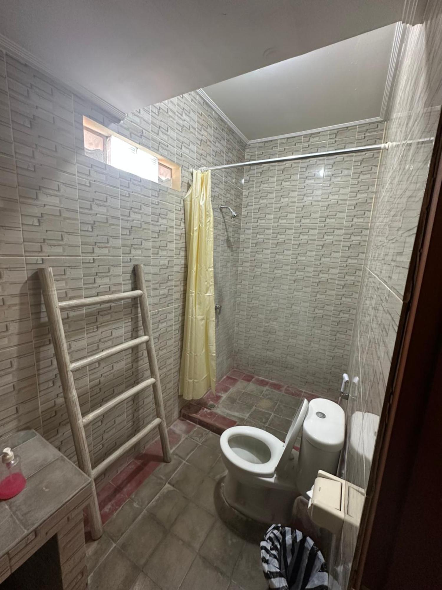 Dicky Guest House Batu Bolong ชังกู ภายนอก รูปภาพ